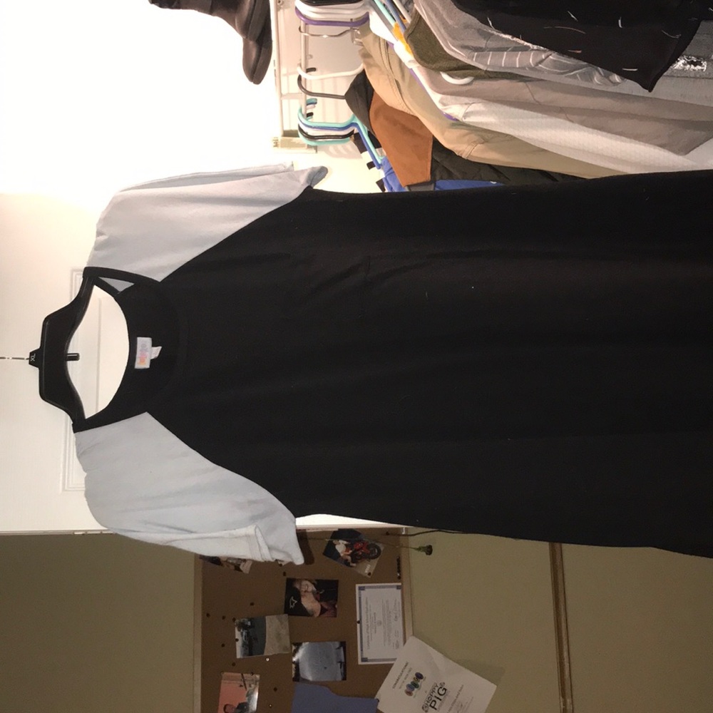Lularoe Carly